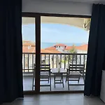 Sun Coast By The Sea Apartament