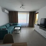 Sun Coast By The Sea Apartament *