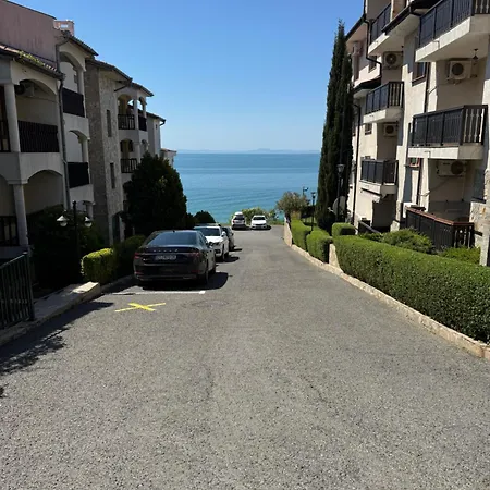 Sun Coast By The Sea Apartament Sveti Vlas