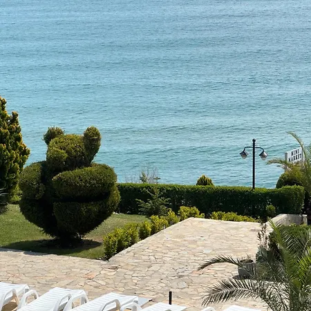 Sun Coast By The Sea 아파트