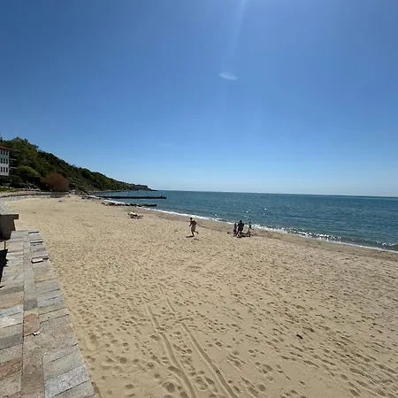 Sun Coast By The Sea 公寓 *